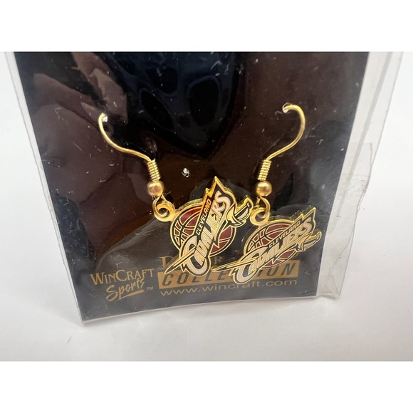 Cleveland Cavaliers Earrings WinCraft NBA Logo Gold Tone Hook New In Package - Picture 5 of 6